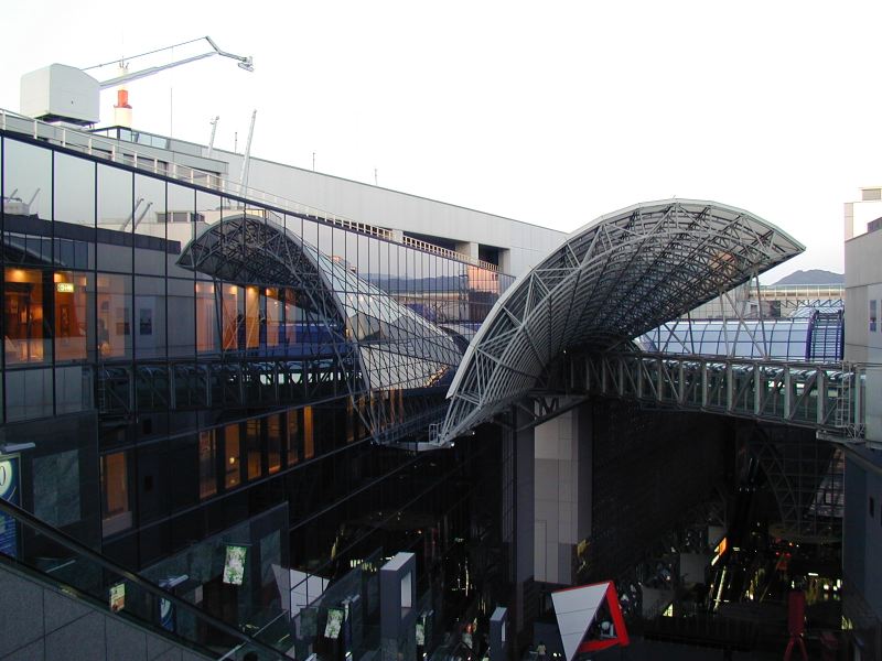 24_kyoto_station_2.jpg